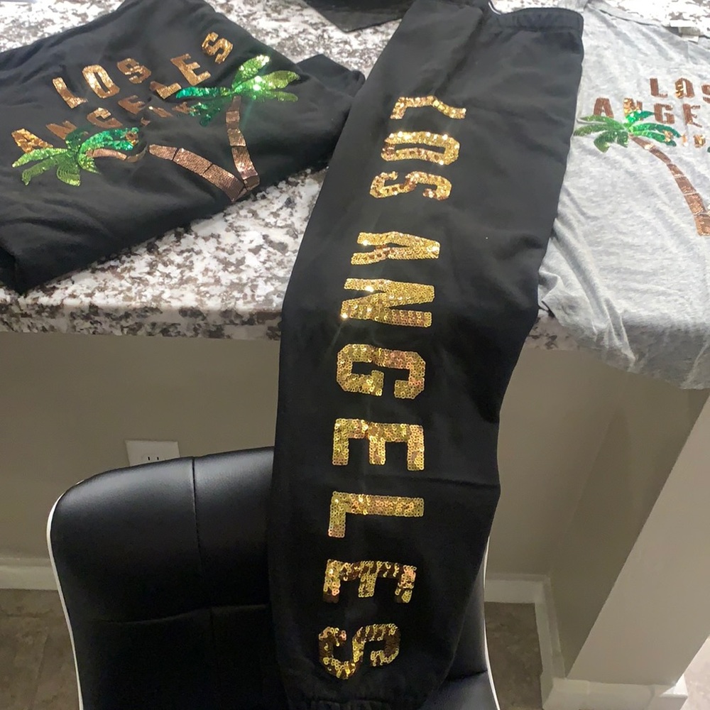 Victoria secrets pink los angeles limited edition